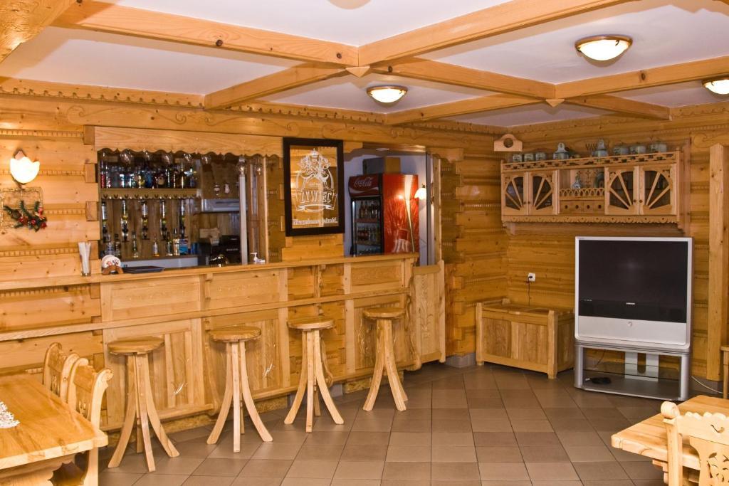 Hotel Goralski Raj Nowy Targ Bagian luar foto