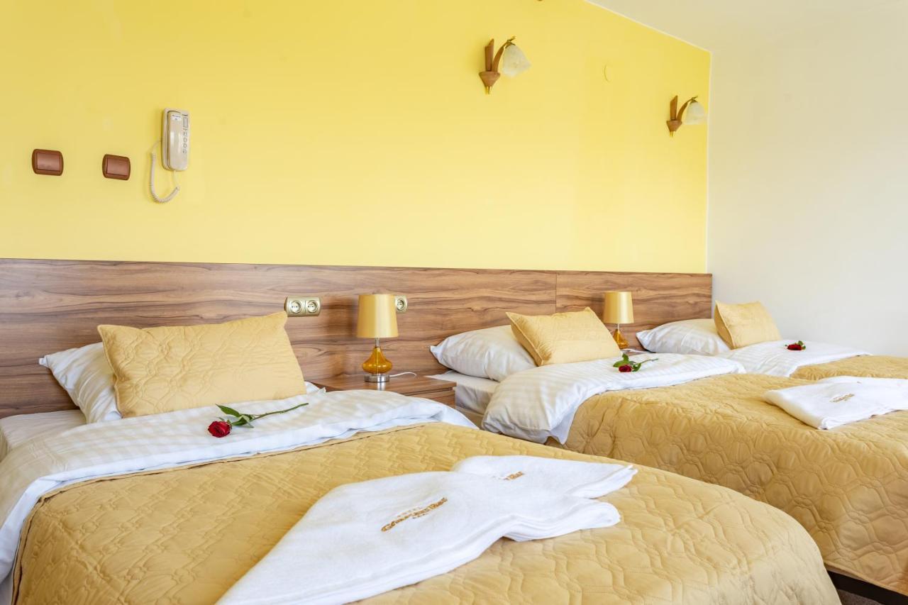 Hotel Goralski Raj Nowy Targ Bagian luar foto