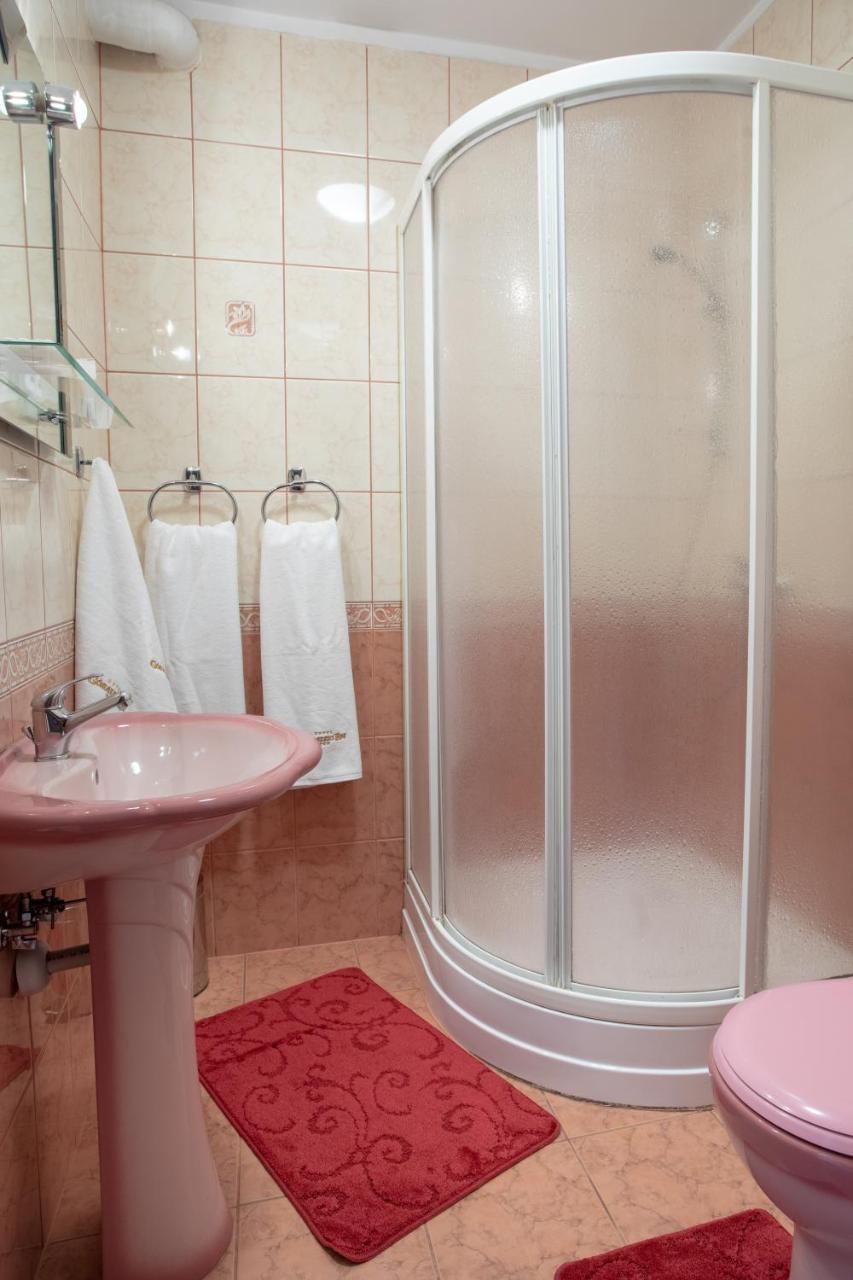 Hotel Goralski Raj Nowy Targ Bagian luar foto