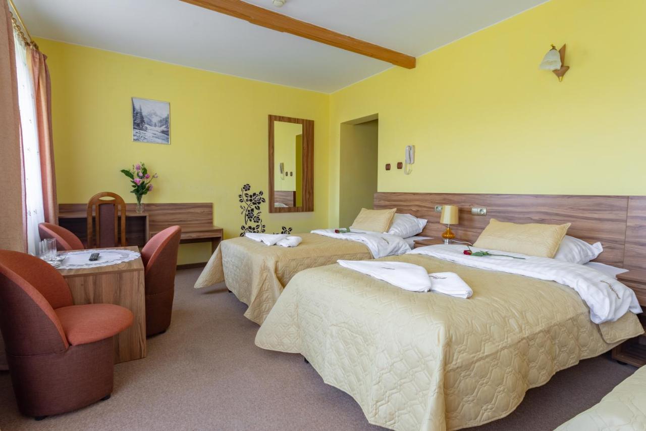 Hotel Goralski Raj Nowy Targ Bagian luar foto